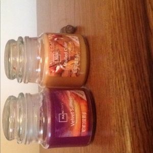 4  main stays candles